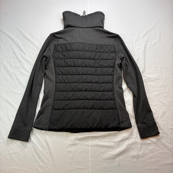 Helly-Hansen Women's Astra Herringbone Insulated Water Repellant Jacket - Picture 2 of 16